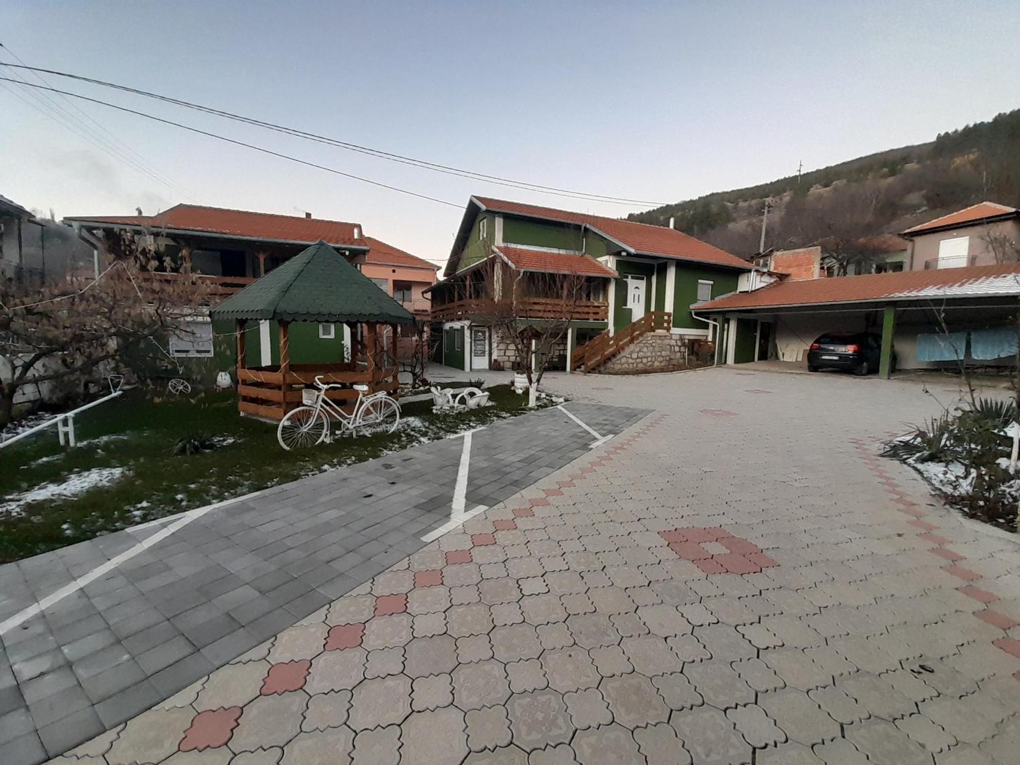Guest House Vila Banjica Pirot Zewnętrze zdjęcie